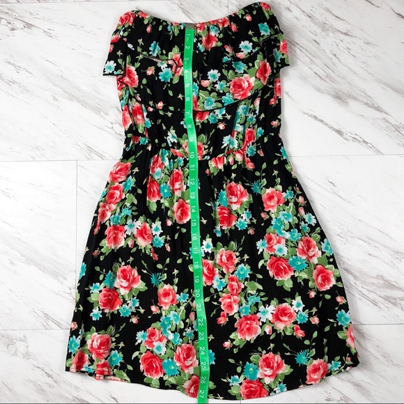 Strapless Black Floral Summer Dress with Open Back - Picture 5 of 8